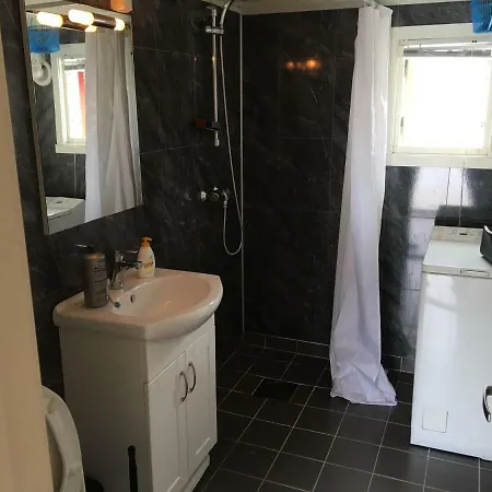 Johans Waterfront Cabin * Hag