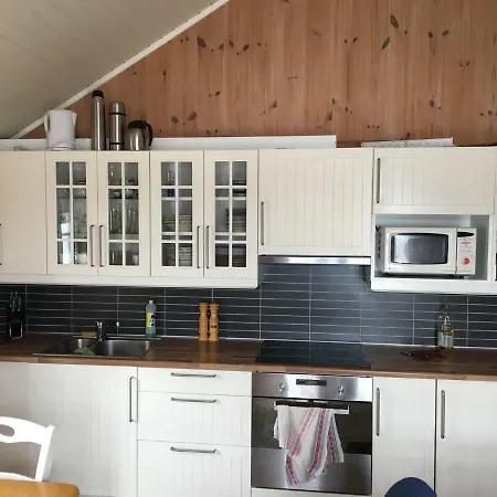 Johans Waterfront Cabin *