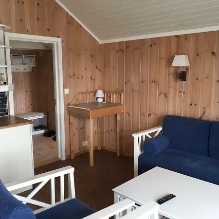 Johans Waterfront Cabin Hag